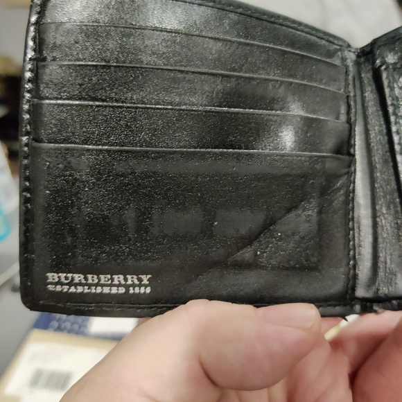 Used Burberry Wallet With all tags and box. - Picture 4 of 15